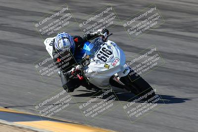 media/Mar-21-2025-CVMA Friday Practice (Fri) [[30cd4fe323]]/3-Racer 2/Session 2 (Bowl)/
